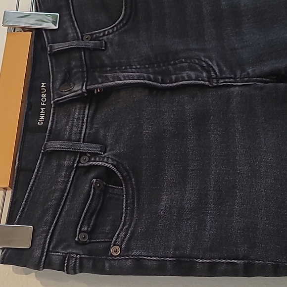 Aritzia Denim Forum Nico Mid rise skinny crop - Picture 4 of 8